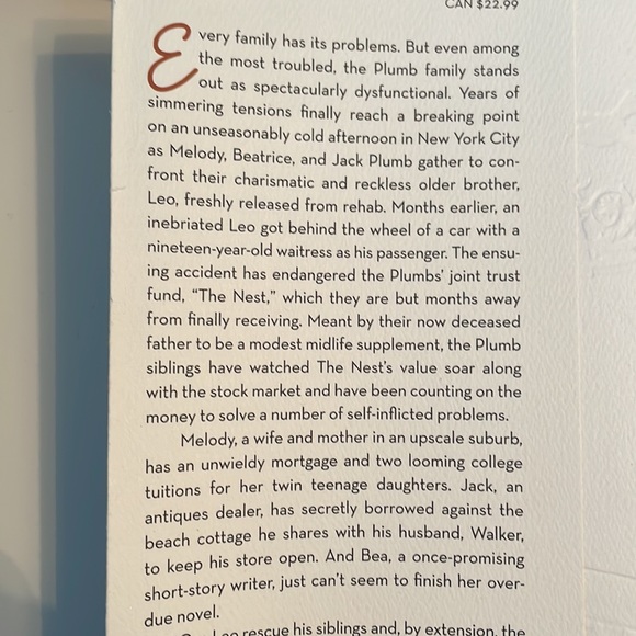 Book - The nest. - Picture 2 of 4